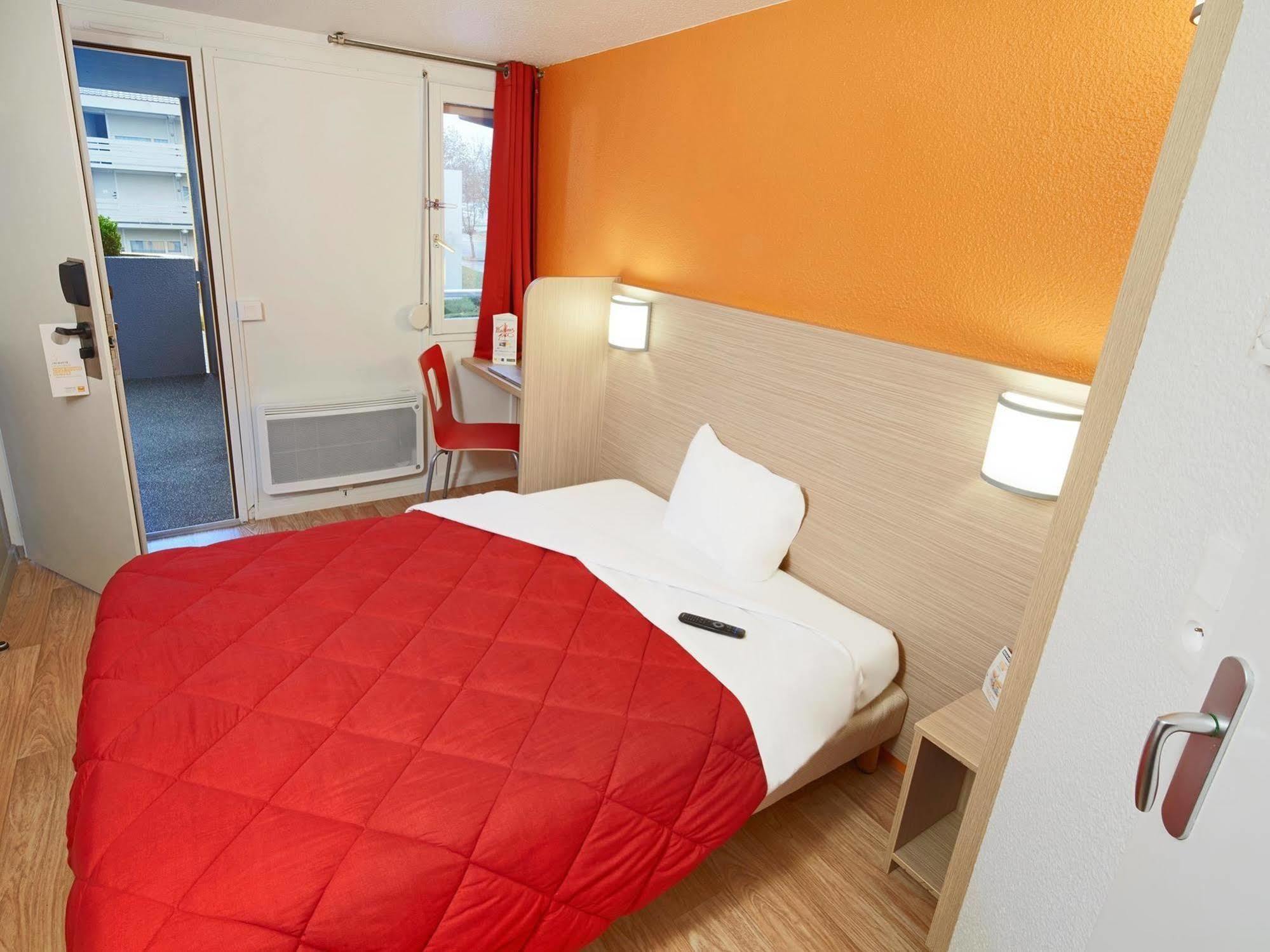 Premiere Classe Marne La Vallee - Torcy Torcy  Exteriör bild