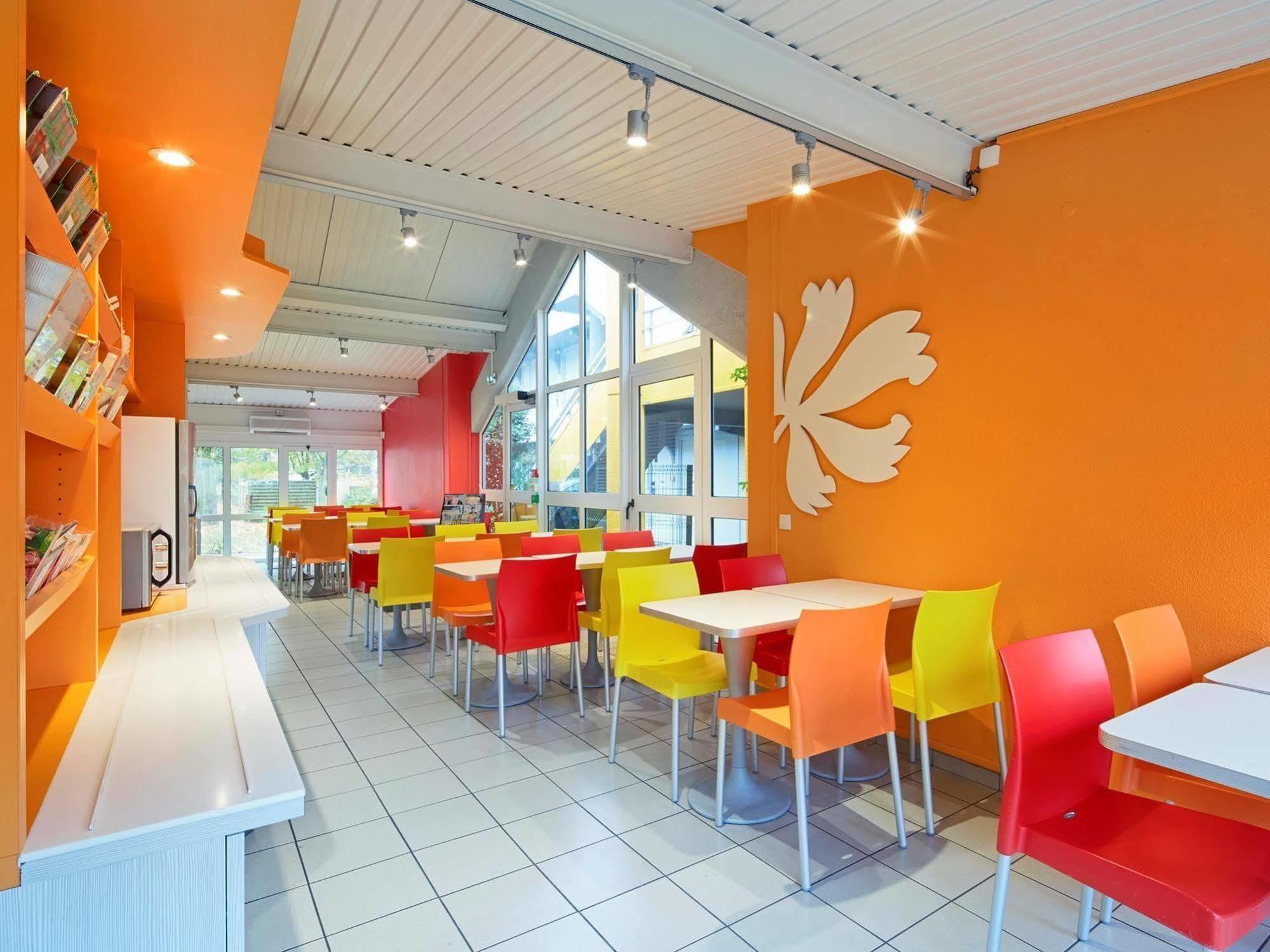 Premiere Classe Marne La Vallee - Torcy Torcy  Exteriör bild